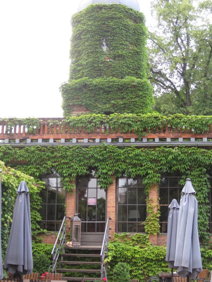 Travel Art Boardinghouse Aparthotel Neuruppin Buitenkant foto