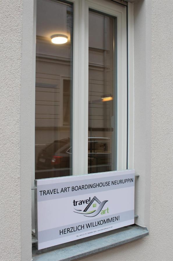 Travel Art Boardinghouse Aparthotel Neuruppin Buitenkant foto
